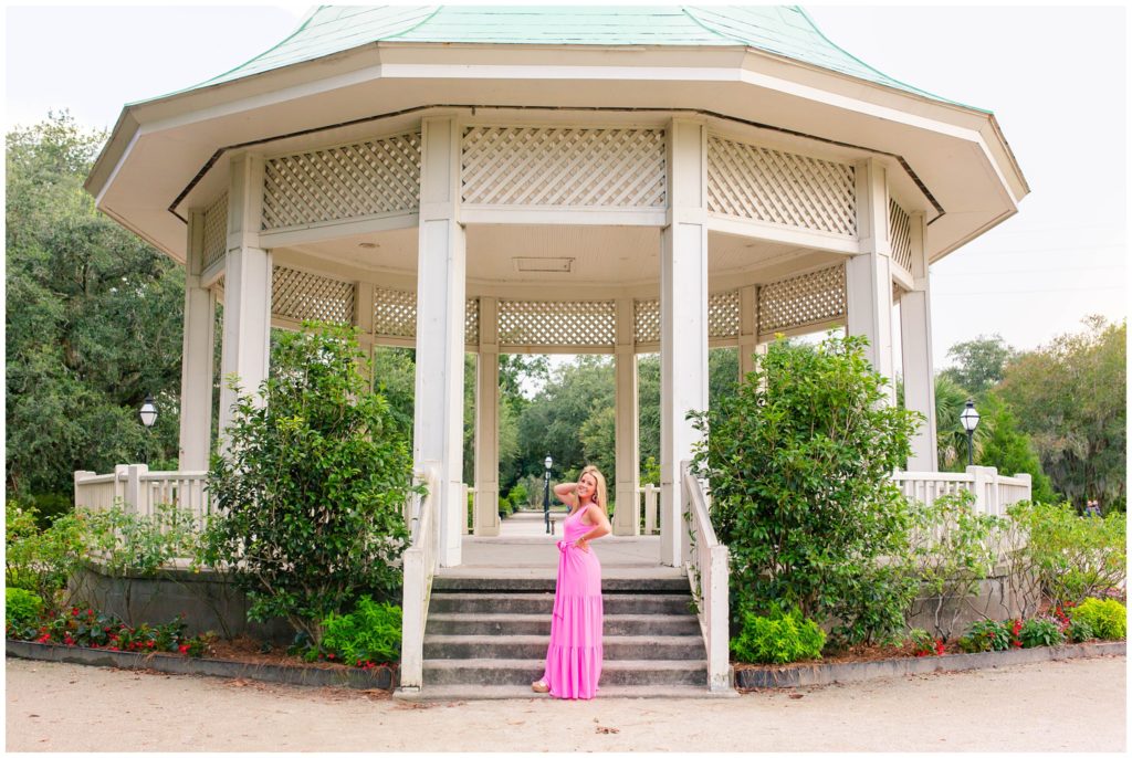 Southern and classic Charleston Hampton Park Senior Portraits | Charleston Senior Photographer