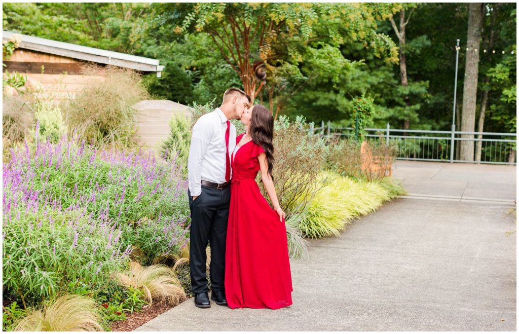NC Arboretum Engagement photos in Asheville for Sierra and Mark | Tracy Waldrop Photography