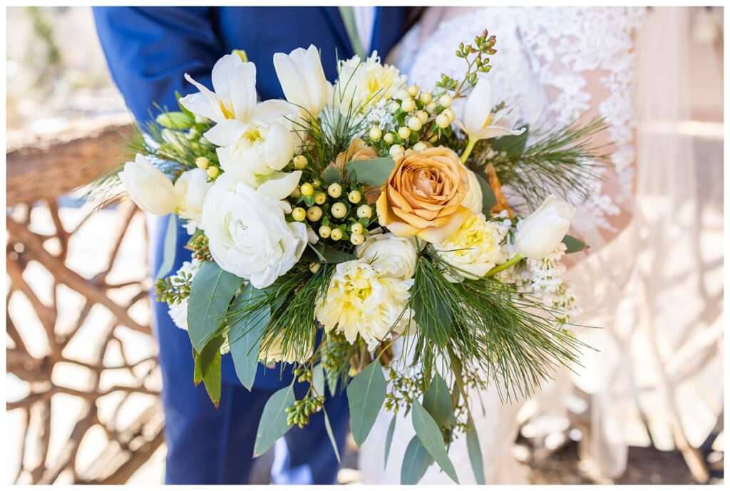 winter bridal bouquet
